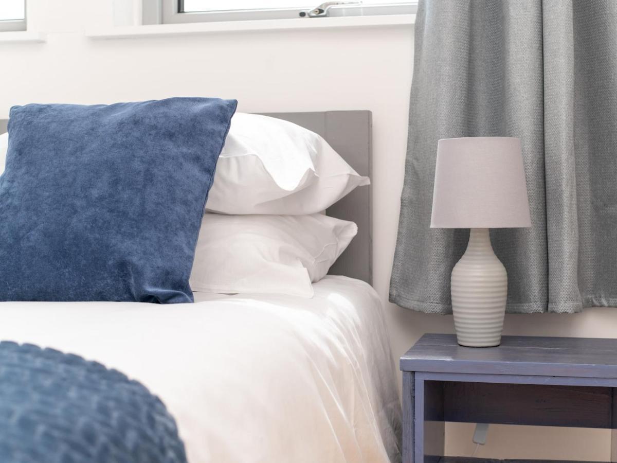 Pass The Keys Bright Modern One Bed Apartment - Bath City Centre מראה חיצוני תמונה